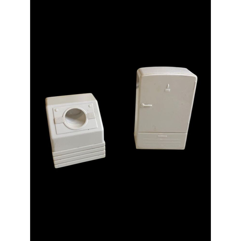 1960s Superior Dollhouse Furniture White Plastic‎ Refrigerator Washing Machine